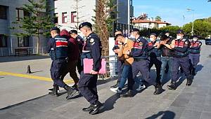 Antalya'da cezaevi inşaatından su vanalarını çalan 3 kişi yakalandı