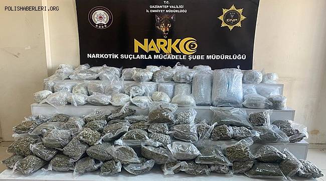 Gaziantep'te otomobil bagajında 60 kilo uyuşturucu ele geçirildi 