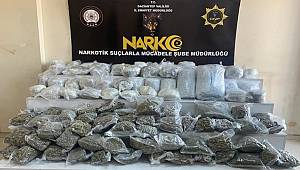 Gaziantep'te otomobil bagajında 60 kilo uyuşturucu ele geçirildi 