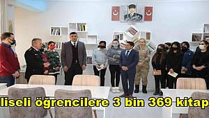 Jandarmadan liseli öğrencilere 3 bin 369 kitap