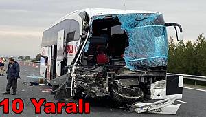 Şanlıurfa'da tırla çarpışan yolcu otobüsündeki 10 kişi yaralandı
