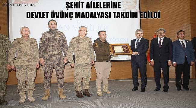 Van'da Şehit Ailelerine Devlet Övünç Madalyası Takdim Edildi