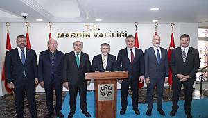 Bakan Nebati, Mardin Valiliğini Ziyaret Etti  