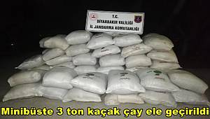 Diyarbakır'da minibüste 3 ton kaçak çay ele geçirildi 