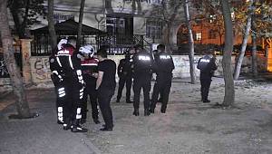 Karaman’da gençlerin bıçaklı kavgasında 3 kişi yaralandı 