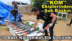 Adana'da aranan şüphelinin evinden 10 Kalaşnikof çıktı 