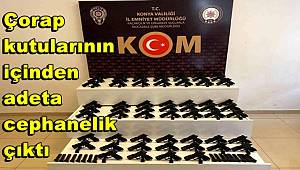Çorap kutularının içinden adeta cephanelik çıktı  