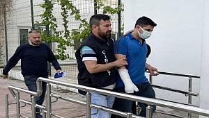 İki kardeşi silahla yaraladığı öne sürülen zanlı tutuklandı