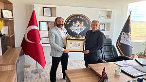 Mardin Bölge Müdürü Polat'tan Marşah Beton Firmasına Ziyaret