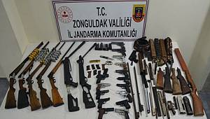 Zonguldak'ta bir evden cephanelik çıktı