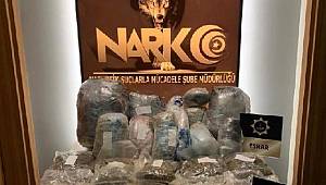 Mardin'den Çanakkale'ye 25 kilo uyuşturucu kargosuna 3 tutuklama