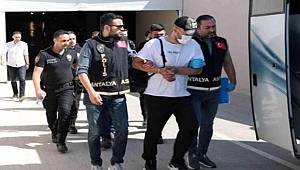 Polisin eş zamanlı operasyonunda 57 aranan şahıs yakalandı