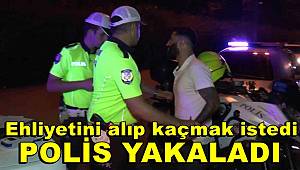 Kartal’da denetiminde ilginç görüntüler, Ehliyetini alıp kaçmak istedi, polis yakaladı