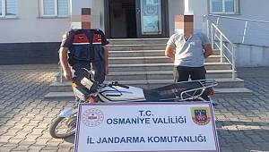 Çalınan motosiklet bulunarak sahibine teslim edildi 