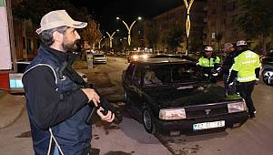 Aksaray’da polis uzun namlulu silahlarla ‘şok’ uygulama yaptı