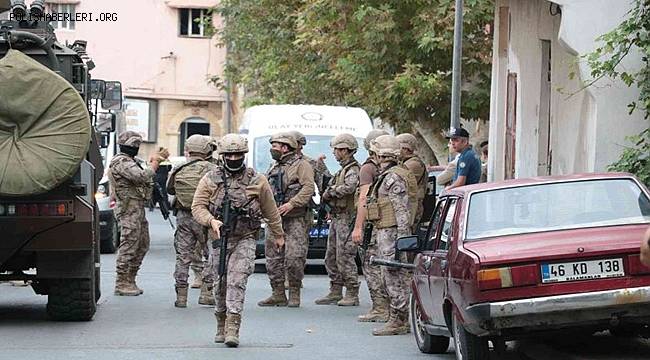 Kahramanmaraş’ta operasyona giden polise saldırı, 3 polis yaralandı, 1 şüpheli ölü ele geçirildi