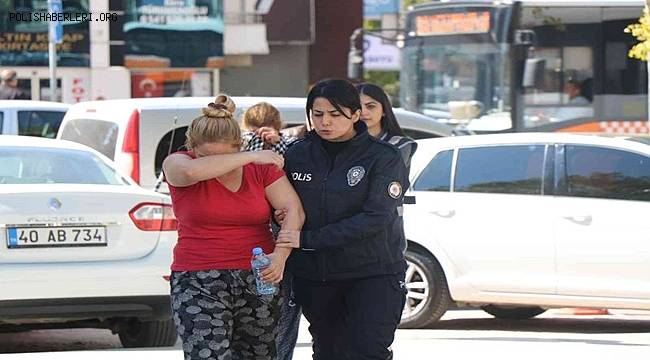 Şehir dışından gelip, girdikleri evi soyan kadınlar yakalandı 