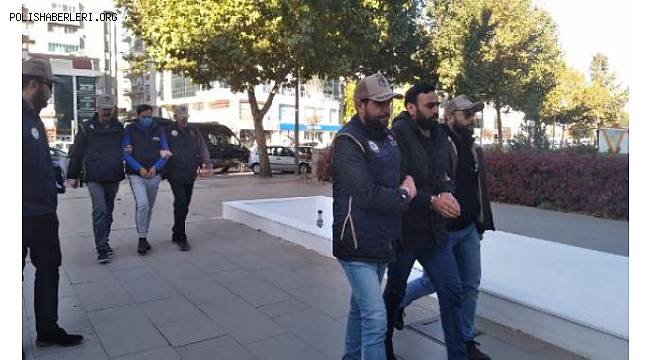 Terör örgütü DEAŞ'ın sözde iletişim sorumlusu ve komutanı tutuklandı 