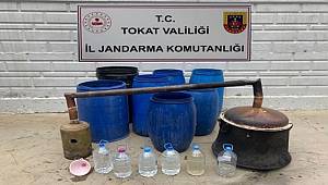 Tokat’ta kaçak alkol operasyonuna 5 gözaltı