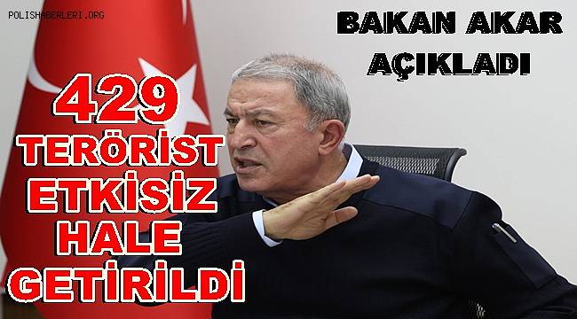 Bakan Akar, Pençe-Kilit Operasyonu'na katılan birliklerin komutanlarıyla toplantı yaptı 