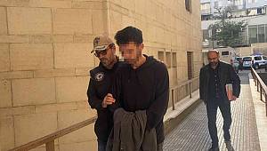 Feribotu kaçırdığı için bomba ihbarı yapan bir kişi adliyeye sevk edildi