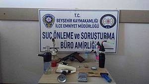 Polisin dur ihtarına uymayan araçtan uyuşturucu çıktı 