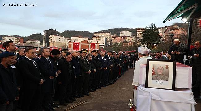 Şehit P. Söz.Er İsmail Ünal Memleketi Giresun'da Son Yolculuğuna Uğurlandı