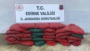 Enez’de 1 ton kum midyesi ile yakalanan şahıslara 297 bin lira ceza