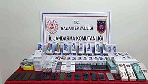 Gaziantep'te 1,5 milyon liralık kaçak teknolojik ürün ele geçirildi 