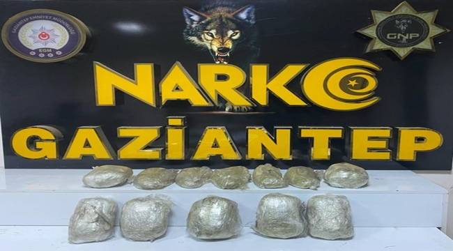 Gaziantep'te bir araçta 7 kilogram sentetik uyuşturucu ele geçirildi 
