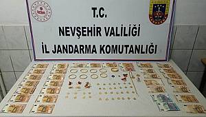 450 bin liralık döviz ve ziynet eşyası hırsızlığına 2 tutuklama