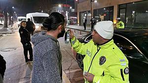 Ehliyetsiz ve alkollü sürücünün polislere söylediği sözler pes dedirtti 