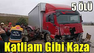 Bursa'da otomobil ile kamyon çarpıştı, 5 ölü 