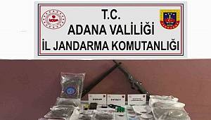 Evlerinde uyuşturucu ele geçirilen 2 kişi tutuklandı