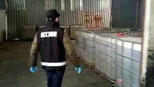 İzmir'de 20 ton karışımlı akaryakıt ele geçirildi