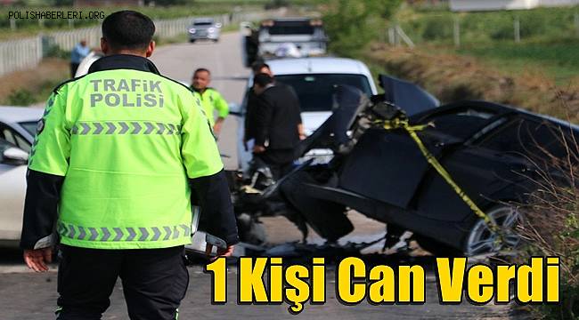 Adana'da 2 otomobil çarpıştı! 1 kişi öldü, 4 kişi yaralandı