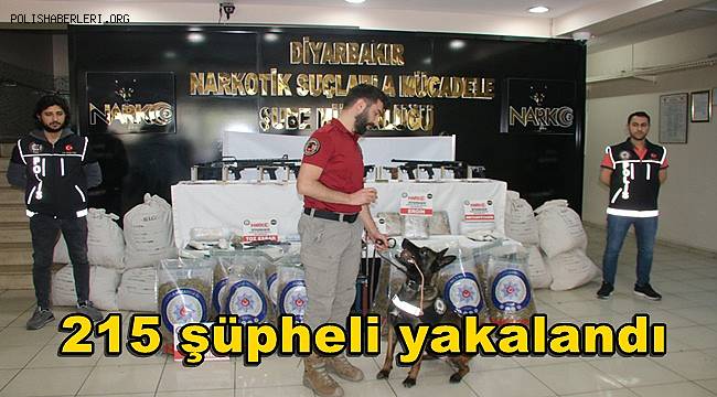 Diyarbakır merkezli 50. ‘Kökünü Kurutma Operasyonunda ele geçirilenler sergilendi