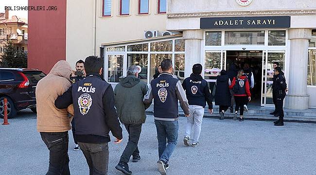 'Gıda yardımı' yalanıyla 13 milyon lira dolandıran suç örgütü şüphelileri adliyede 