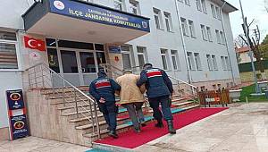Yozgat’ta adam öldürme suçundan aranan 2 firari hükümlü yakalandı 
