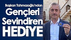 Başkan Tahmazoğlu'ndan gençleri sevindiren hediye 