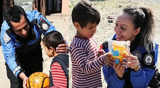 Gaziantep'te Toplum Destekli Polisler Bilgilendiriyor