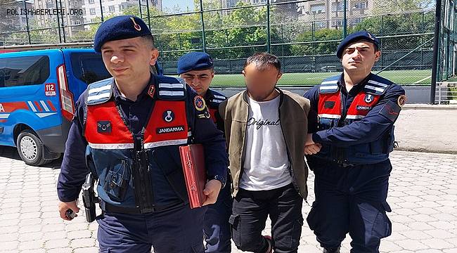 Hırsızı girdiği evde düşürdüğü seçmen kağıdı yakalattı 