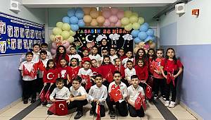 Orgeneral Eşref Bitlis İlköğretim Okulunda 23 Nisan Ulusal Egemenlik ve Çocuk Bayramı Coşku ile Kutlandı.
