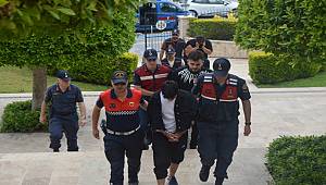 Göçmen kaçakçılarına ağır darbe! 8 tutuklu