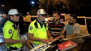 Kadıköy'de trafik kurallarına uymayan sürücülere ceza yağdı 