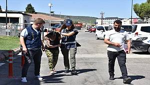 Gaziantep'te tartıştığı arkadaşını bıçakla öldüren kadın tutuklandı