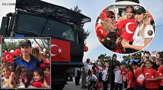 Adana'da Polis Ekipleri Cumhuriyet Bayramı'nı Kutladı