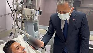 Cumhurbaşkanı Erdoğan, terör saldırısında yaralanan polis ile telefonda görüştü 