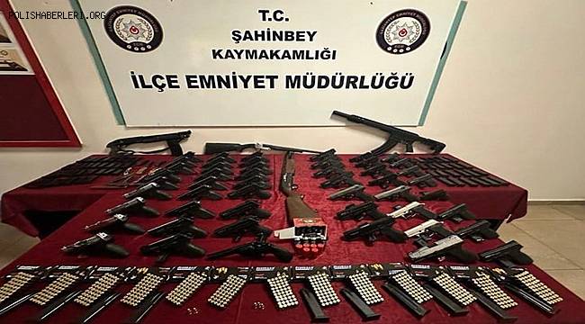 Gaziantep'te 4 tüfek ile 50 tabanca ele geçirildi!