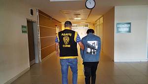 Kendisini polis olarak tanıtıp dolandırıcılık yapan şüpheli, suçüstü yakalandı